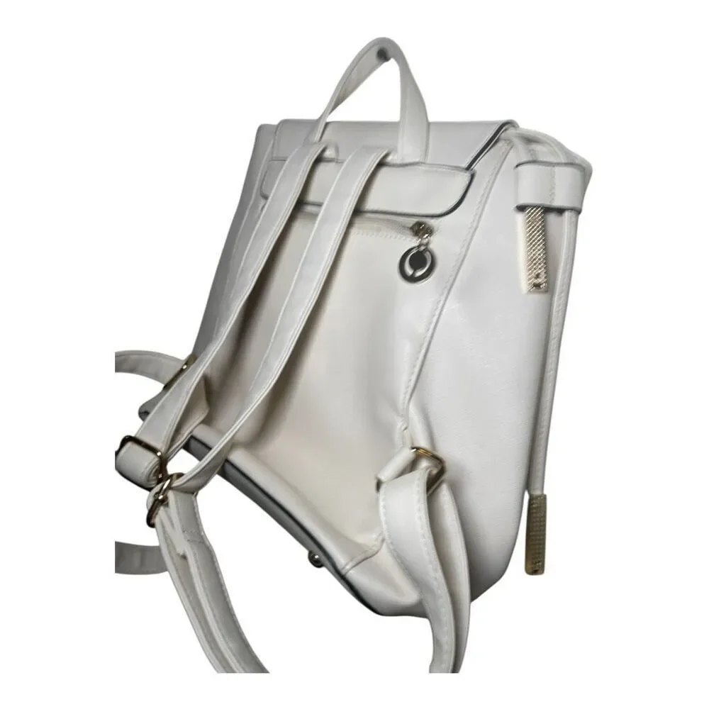 Kalkinguo White Vegan Leather Gold‎ Hardwu Flap Backpack Bag NWOT